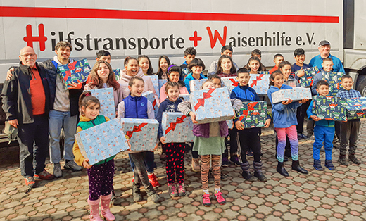 Happy Friday-Aktion 2021 Gruppenbild Kinder