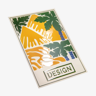 Veredelte Postkarte im Hochformat mit partiellem UV-Lack