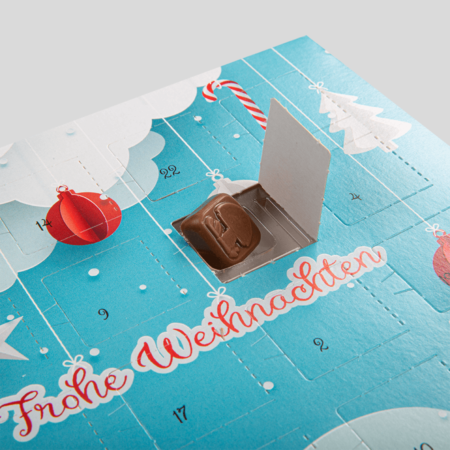 Premium-Schoko-Adventskalender mit Fairtrade-Vollmilchschokolade und individuellem Wunschdruck