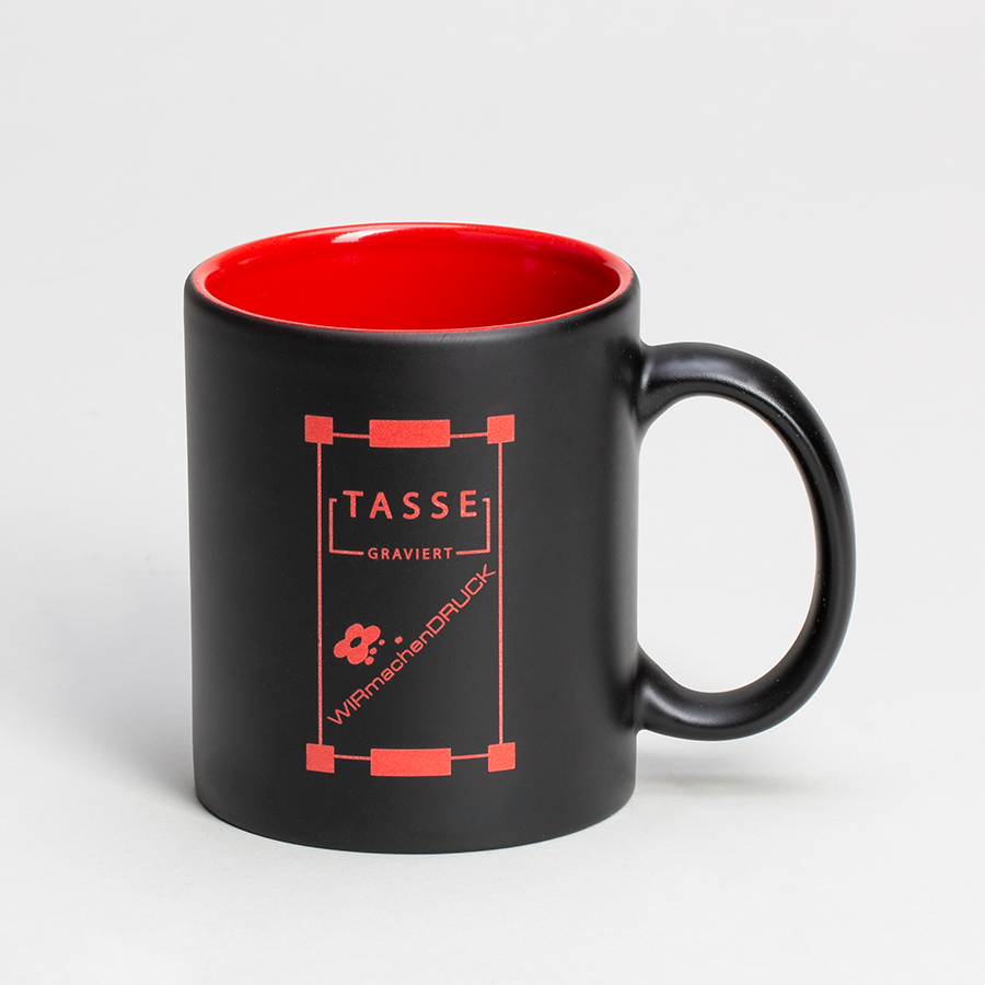 Schwarz-rote und matte Tasse mit individueller Gravur