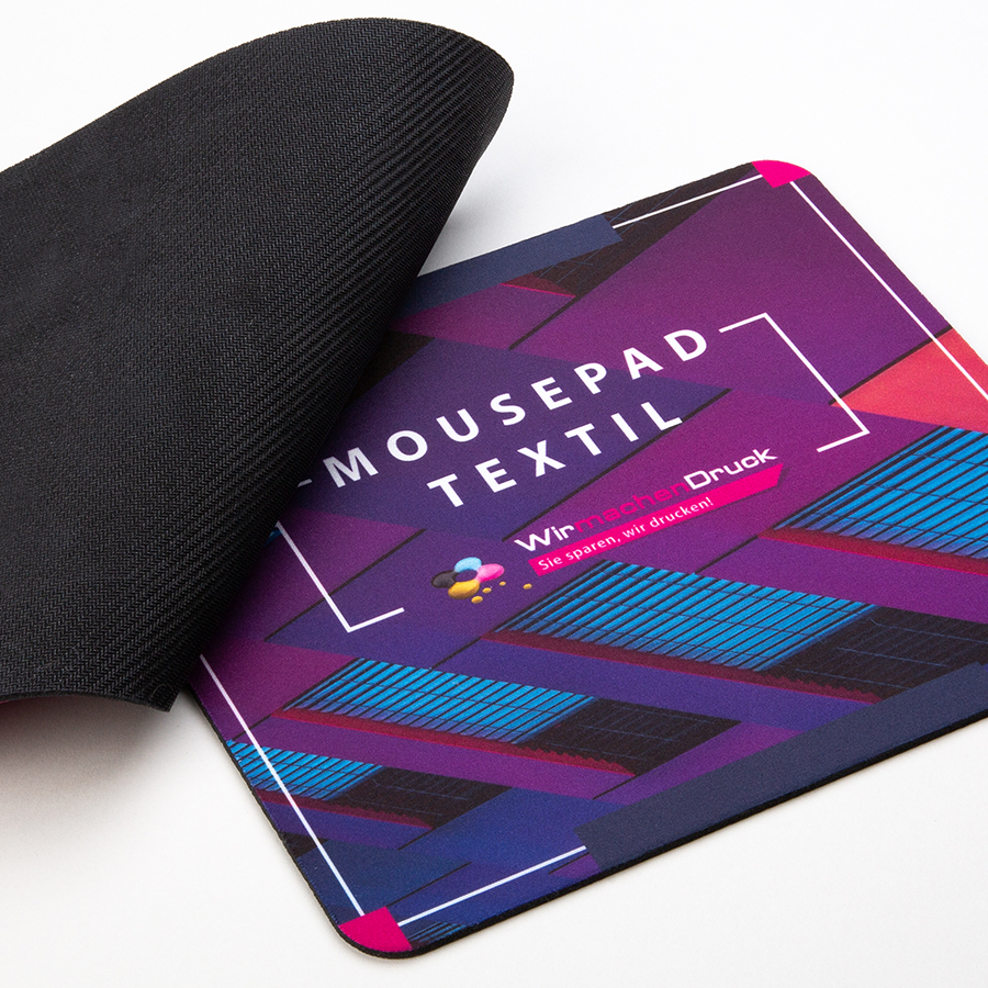 Textil-Mousepad mit individueller Oberseite und rutschfester schwarzer Unterseite